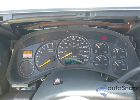 2000 Chevrolet Silverado 1500 from USA, damaged, VIN 1GCEC14W9YZ278968